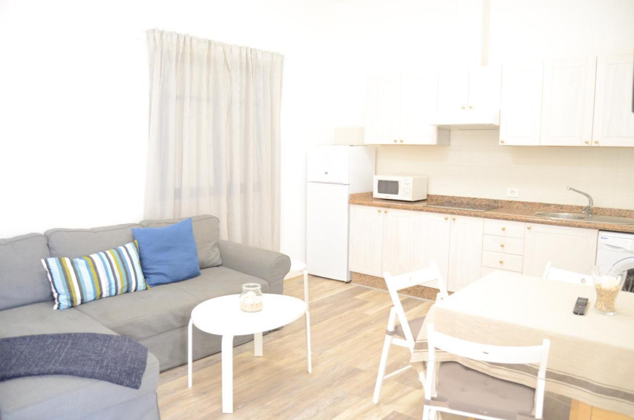 Apartamentos El Marinero - Roque 塞博河畔卡莱塔 外观 照片