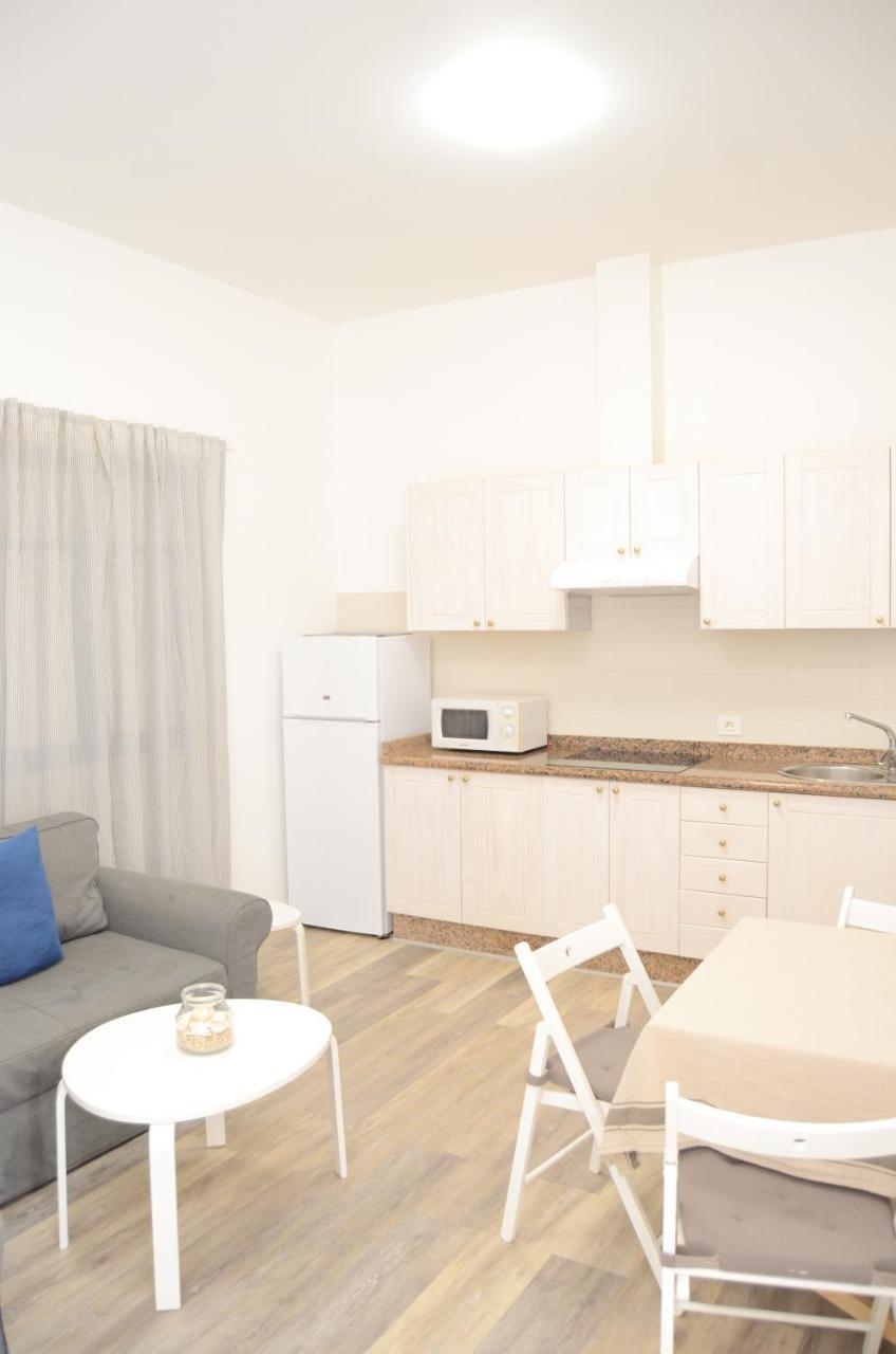 Apartamentos El Marinero - Roque 塞博河畔卡莱塔 外观 照片